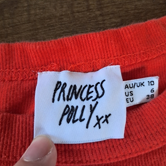 Princess Polly Red Rib Knit Sleeveless Racerback Pullover Crop Tank Top Size 6 - Picture 3 of 3